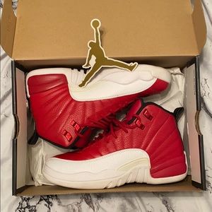 AIR JORDANS 12 Retros RG